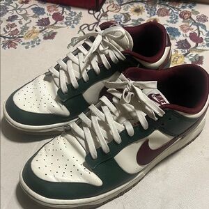 𝙉𝙞𝙠𝙚 𝘿𝙪𝙣𝙠 𝙇𝙤𝙬 𝙍𝙚𝙩𝙧𝙤